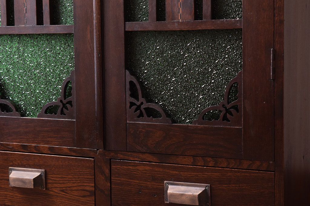 アンティーク家具　大正期　当時物色ガラス入りの高級品!和製アンティークの本箱(ブックケース)