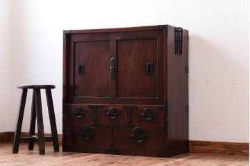 アンティーク家具　三方欅材!上質な和製アンティーク帳場箪笥