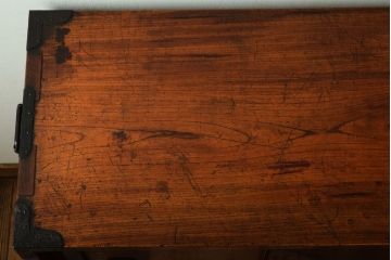 アンティーク家具　三方欅材!上質な和製アンティーク帳場箪笥
