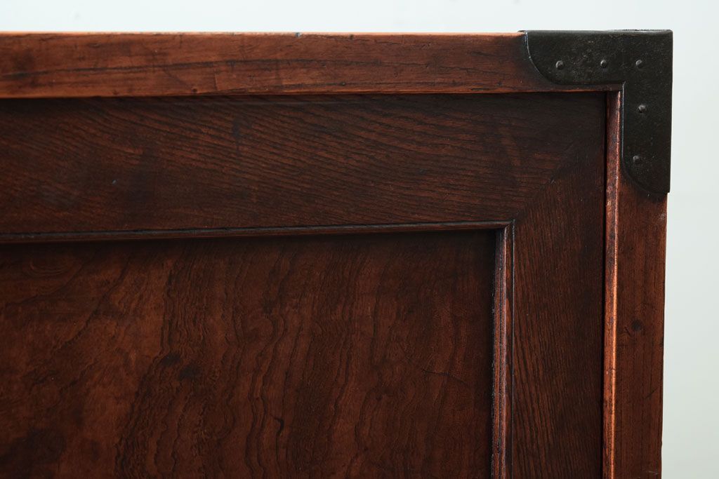 アンティーク家具　三方欅材!上質な和製アンティーク帳場箪笥