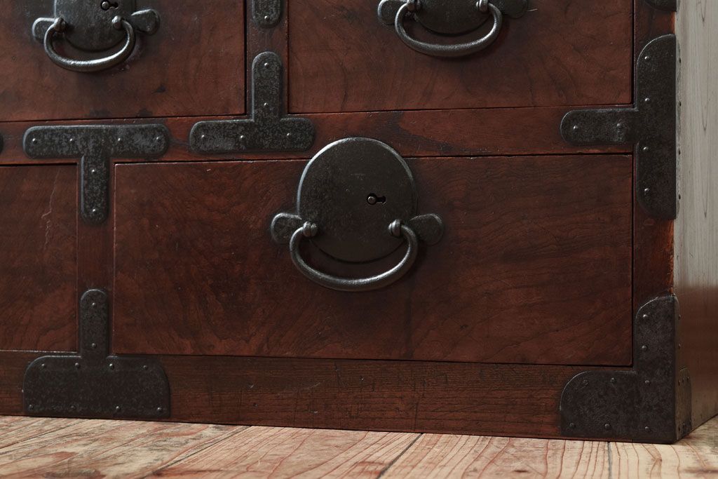 アンティーク家具　三方欅材!上質な和製アンティーク帳場箪笥