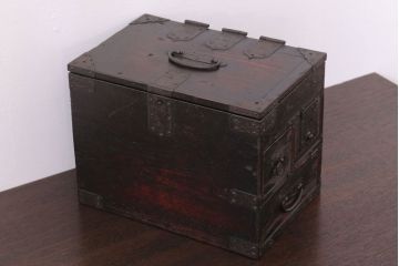 アンティーク雑貨　古民具・骨董　古い木製の味わい深い硯箱