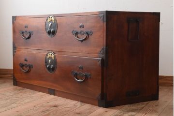 アンティーク家具　和製アンティーク　上質な二本松箪笥ローボード(衣装箪笥)