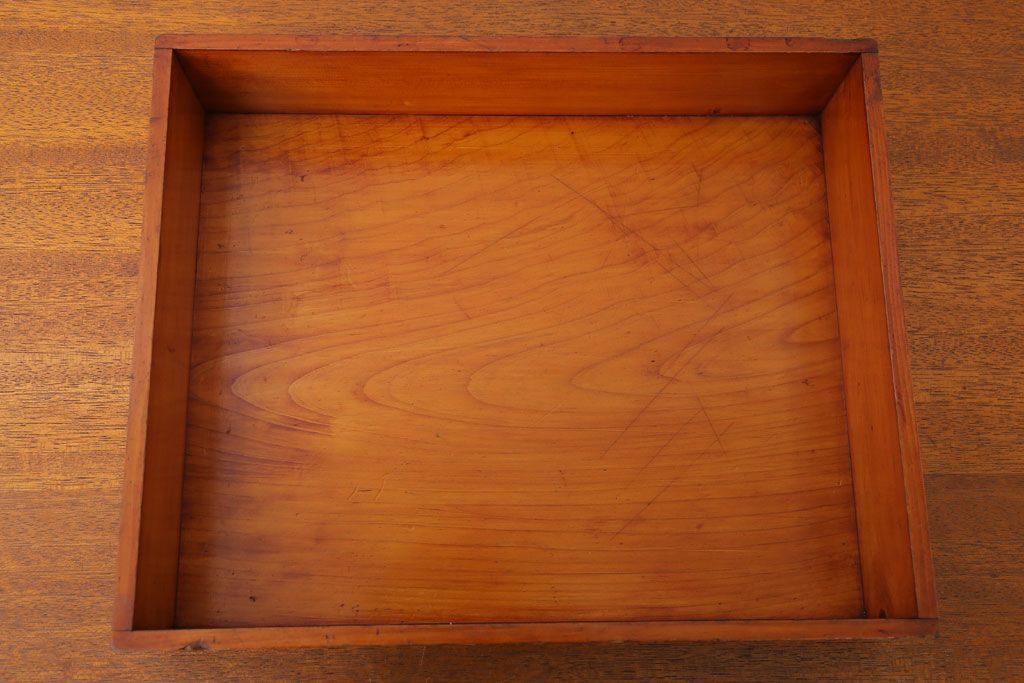 アンティーク雑貨　古い檜材のアンティーク小箱(木箱・小物収納箱)