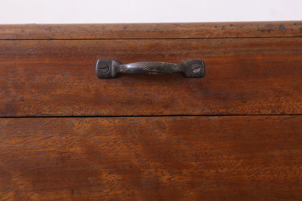 アンティーク雑貨　古い木製のアンティーク小箱(木箱・小物収納箱)