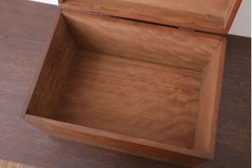 アンティーク雑貨　古い木製のアンティーク小箱(木箱・小物収納箱)