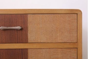 レトロ家具　ネームプレート付き!昭和レトロな3杯小引き出し