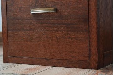 レトロ家具　和製アンティーク　シンプル　古い木の昭和レトロな引き出し(2杯)