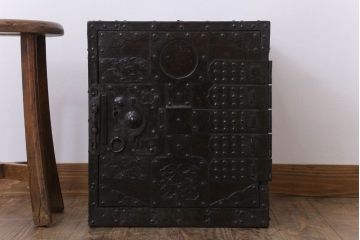 アンティーク家具　明治期　古民具・骨董　アンティーク船箪笥(掛硯型、懸硯型、舟箪笥)(1)