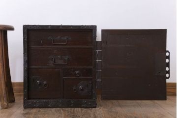 アンティーク家具　明治期　古民具・骨董　アンティーク船箪笥(掛硯型、懸硯型、舟箪笥)(1)