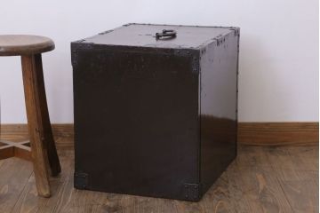 アンティーク家具　明治期　古民具・骨董　アンティーク船箪笥(掛硯型、懸硯型、舟箪笥)(1)