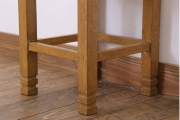 レトロ家具　古い木のレトロなクッション座面角スツール(2)