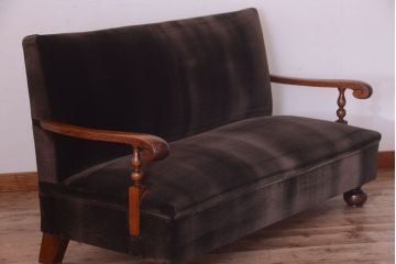 アンティーク家具　ナラ材製!2.5人掛けアンティークアームソファ