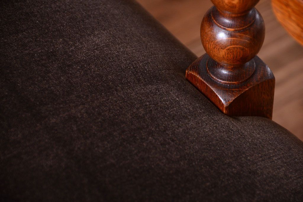 アンティーク家具　ナラ材製!2.5人掛けアンティークアームソファ