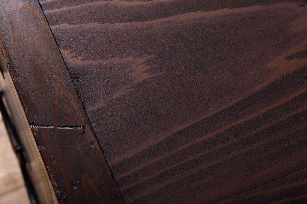 アンティーク家具　シンプルなアンティーク8杯チェスト