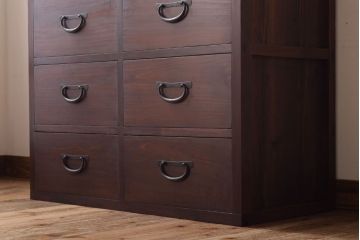 アンティーク家具　シンプルなアンティーク8杯チェスト