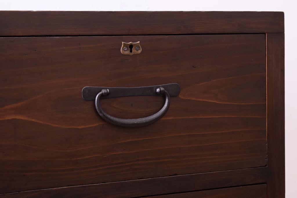 アンティーク家具　シンプルなアンティーク8杯チェスト