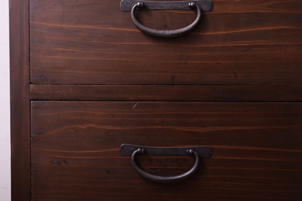 アンティーク家具　シンプルなアンティーク8杯チェスト