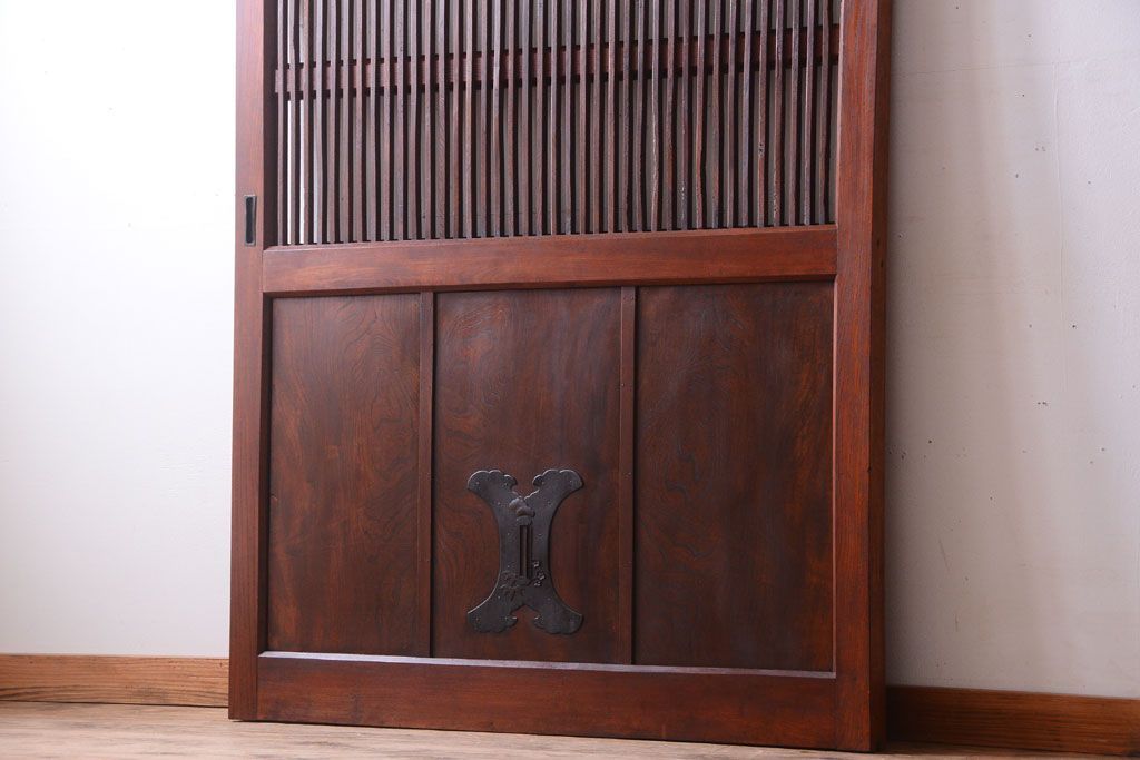 古民具・骨董　総欅　裏ガラス入りのアンティーク格子蔵戸(2)(玄関戸)