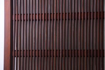 古民具・骨董　総欅　裏ガラス入りのアンティーク格子蔵戸(2)(玄関戸)