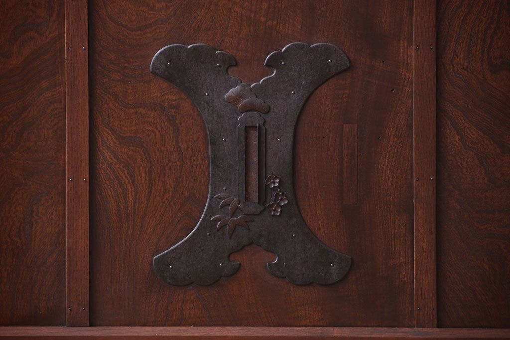 古民具・骨董　総欅　裏ガラス入りのアンティーク格子蔵戸(2)(玄関戸)