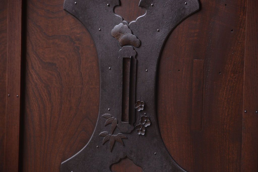 古民具・骨董　総欅　裏ガラス入りのアンティーク格子蔵戸(2)(玄関戸)