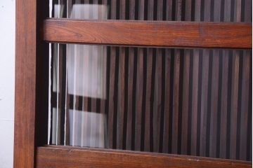 古民具・骨董　総欅　裏ガラス入りのアンティーク格子蔵戸(2)(玄関戸)