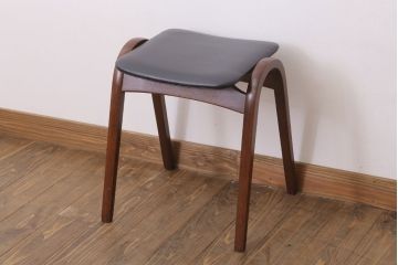 中古　秋田木工　ビンテージ　おしゃれな曲げ木スツール(1)