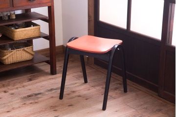 中古　秋田木工　ビンテージ　おしゃれな曲げ木スツール(2)