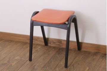 中古　秋田木工　ビンテージ　おしゃれな曲げ木スツール(2)