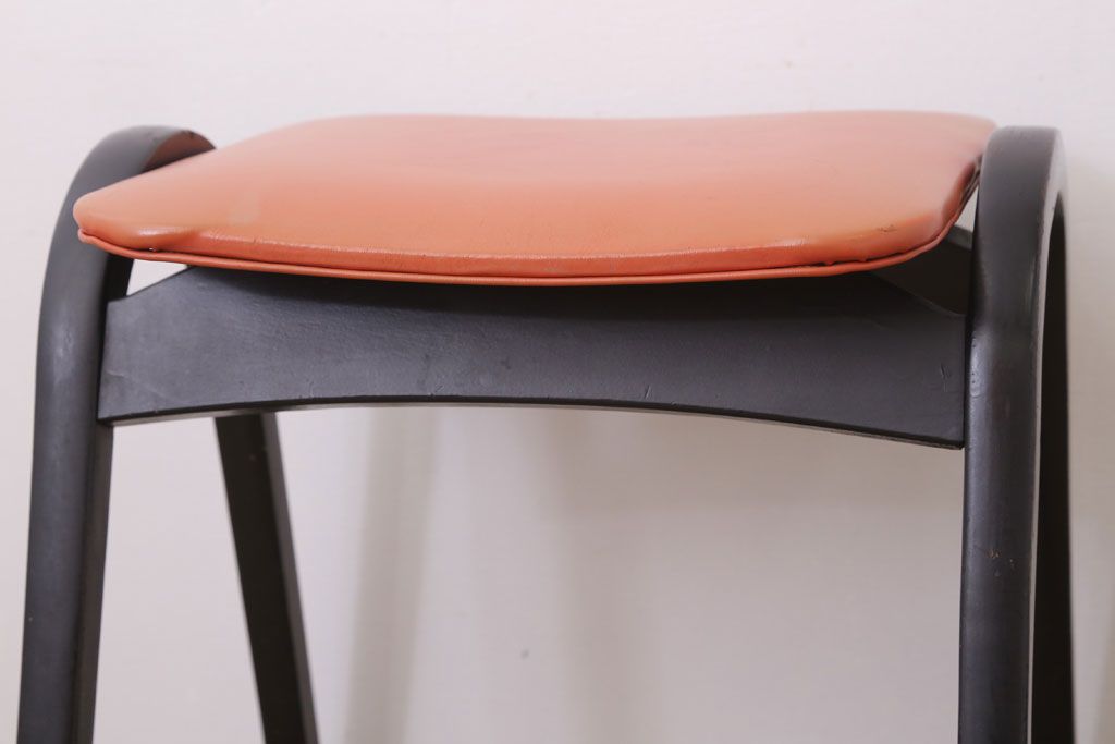 中古　秋田木工　ビンテージ　おしゃれな曲げ木スツール(2)