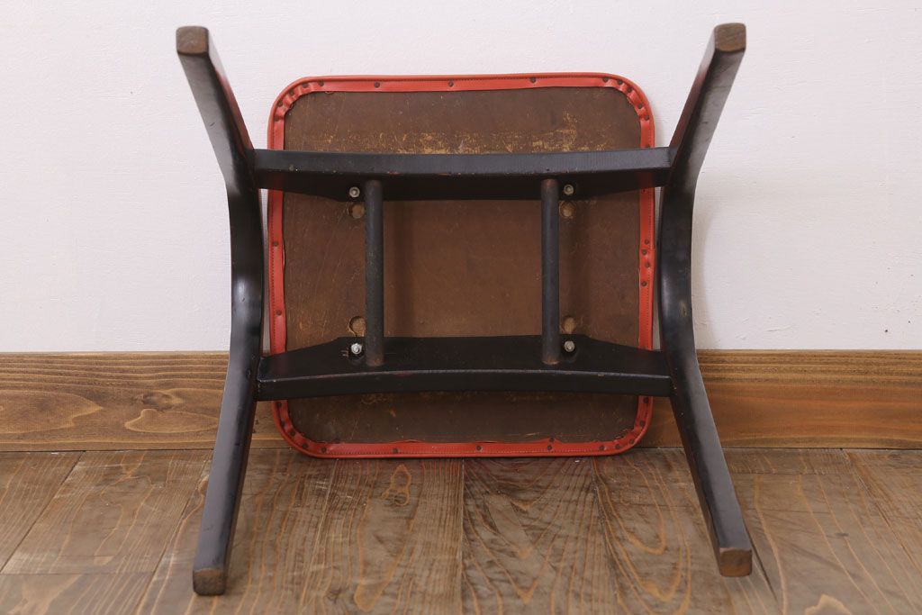 中古　秋田木工　ビンテージ　おしゃれな曲げ木スツール(2)