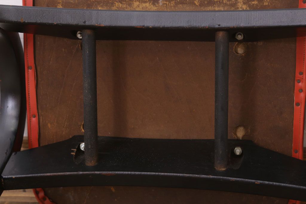 中古　秋田木工　ビンテージ　おしゃれな曲げ木スツール(2)