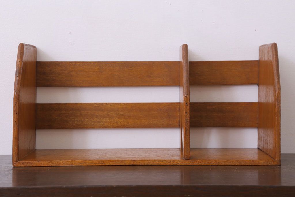 アンティーク雑貨　昭和レトロな本立て(1)