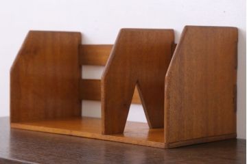 アンティーク雑貨　昭和レトロな本立て(1)
