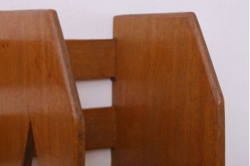 アンティーク雑貨　昭和レトロな本立て(1)