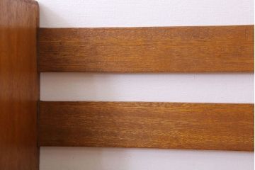 アンティーク雑貨　昭和レトロな本立て(1)