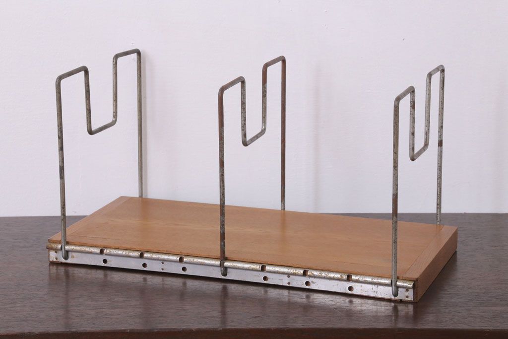 アンティーク雑貨　昭和レトロな本立て(2)