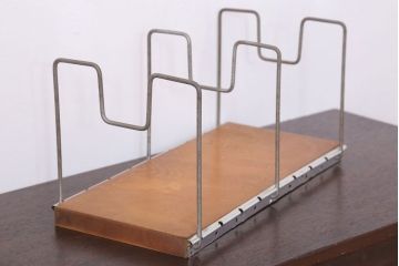 アンティーク雑貨　昭和レトロな本立て(3)