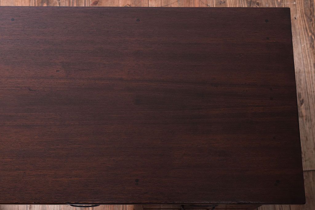 アンティーク家具　古い木製のシンプルなアンティーク片袖机(2)