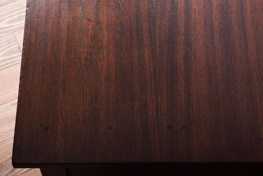 アンティーク家具　古い木製のシンプルなアンティーク片袖机(2)