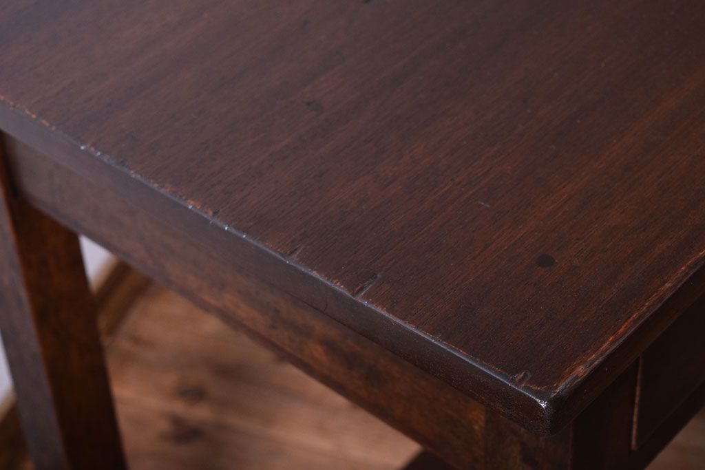 アンティーク家具　古い木製のシンプルなアンティーク片袖机(2)