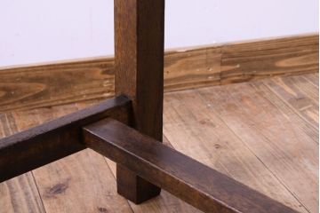 アンティーク家具　古い木製のシンプルなアンティーク片袖机(2)