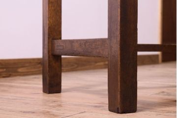 アンティーク家具　古い木製のシンプルなアンティーク片袖机(2)