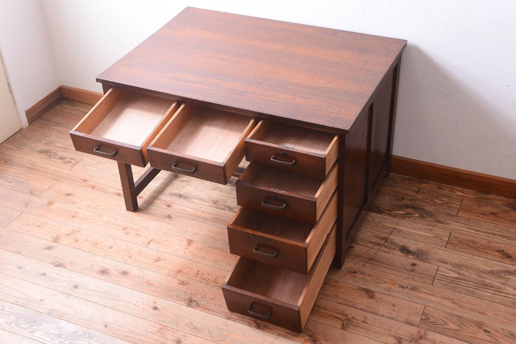 アンティーク家具　古い木製のシンプルなアンティーク片袖机