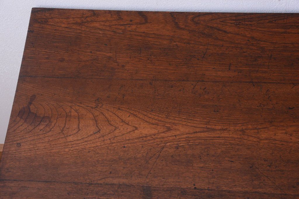 アンティーク家具　古い木製のシンプルなアンティーク片袖机