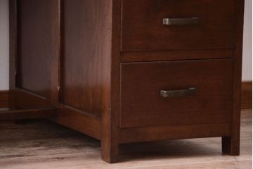 アンティーク家具　古い木製のシンプルなアンティーク片袖机