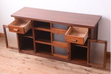 アンティーク家具　ナラ材天板のリメイク品　アンティークのカウンターテーブル(収納棚・戸棚)