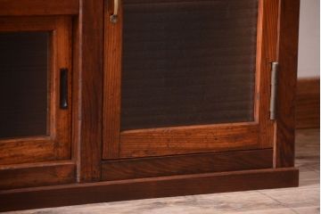 アンティーク家具　ナラ材天板のリメイク品　アンティークのカウンターテーブル(収納棚・戸棚)