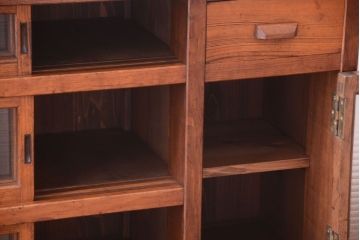 アンティーク家具　ナラ材天板のリメイク品　アンティークのカウンターテーブル(収納棚・戸棚)